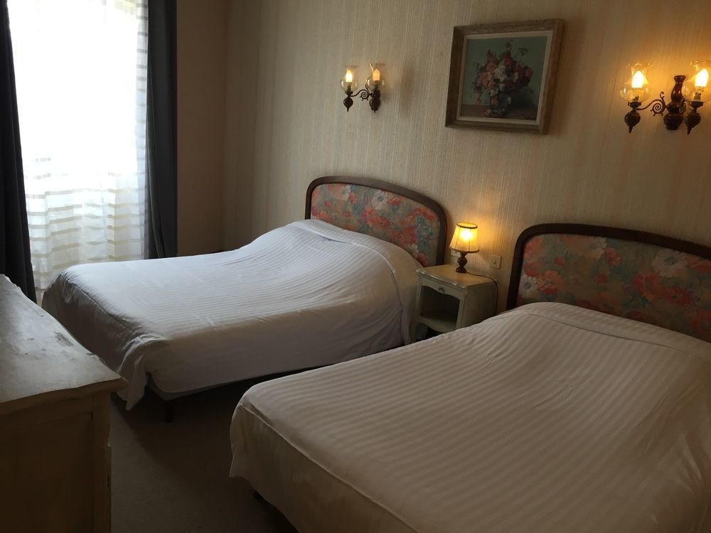Hotel Central Chaunay المظهر الخارجي الصورة